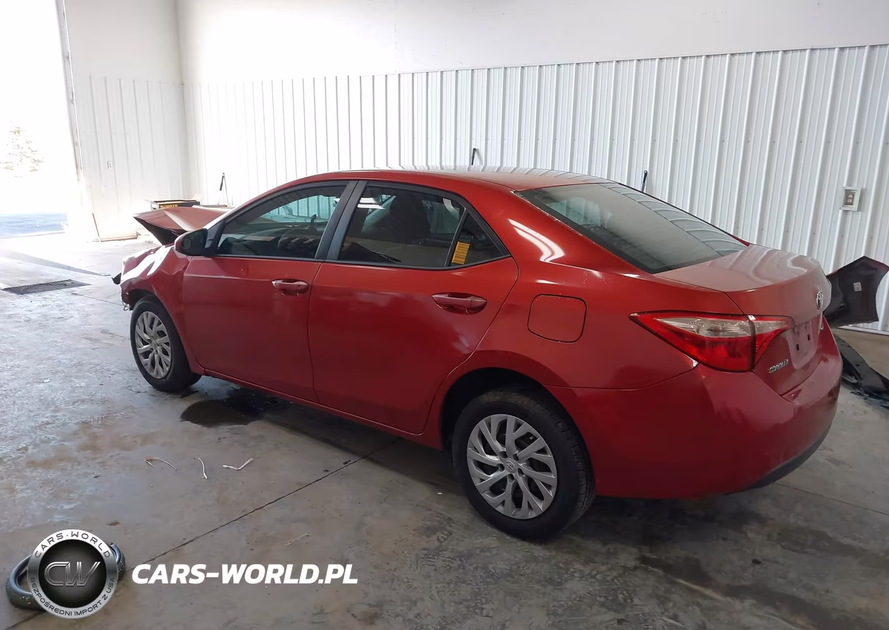 2019 Toyota Corolla Le VIN:5YFBURHE7KP920184 - 3