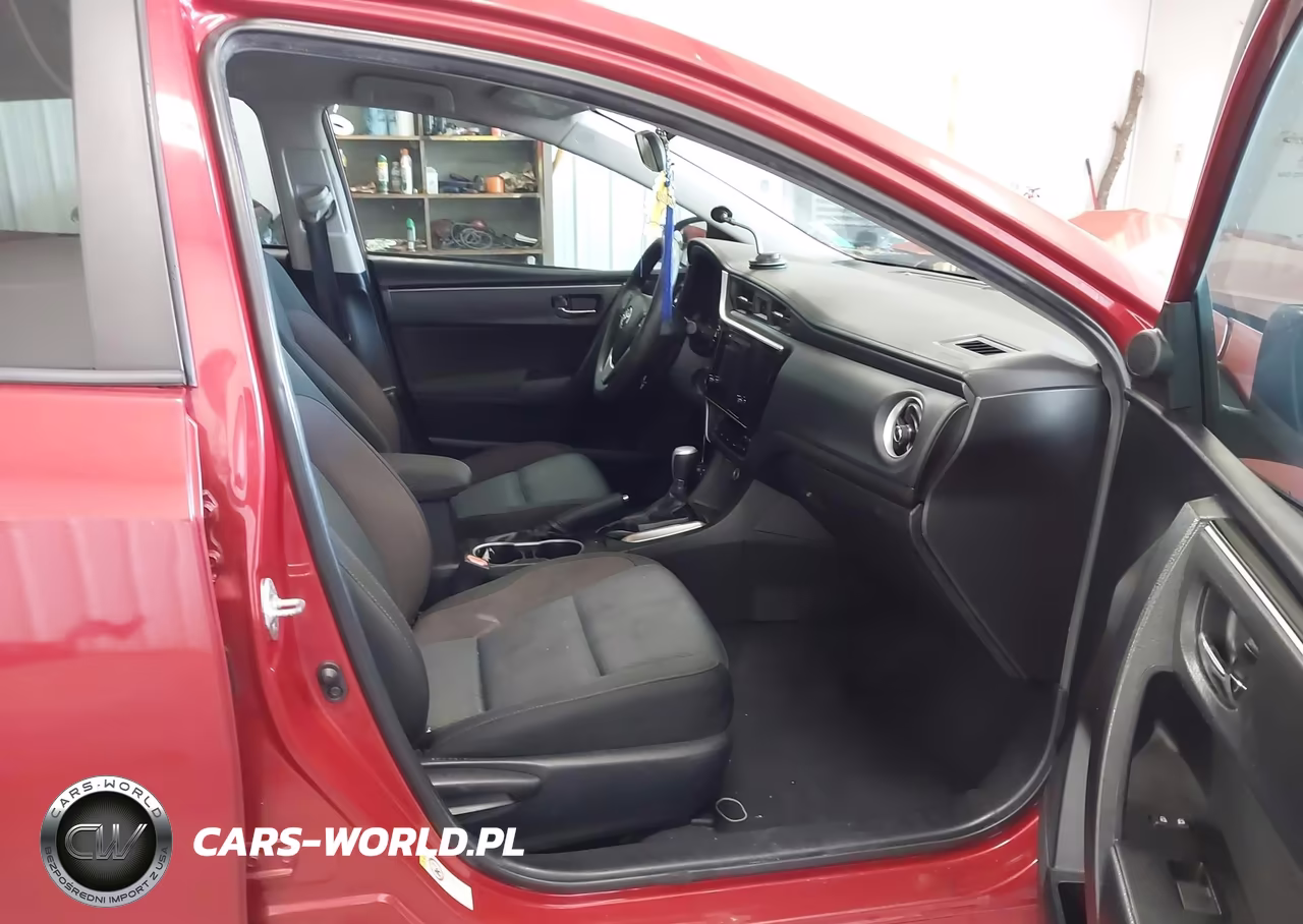 2019 Toyota Corolla Le VIN:5YFBURHE7KP920184 - 5