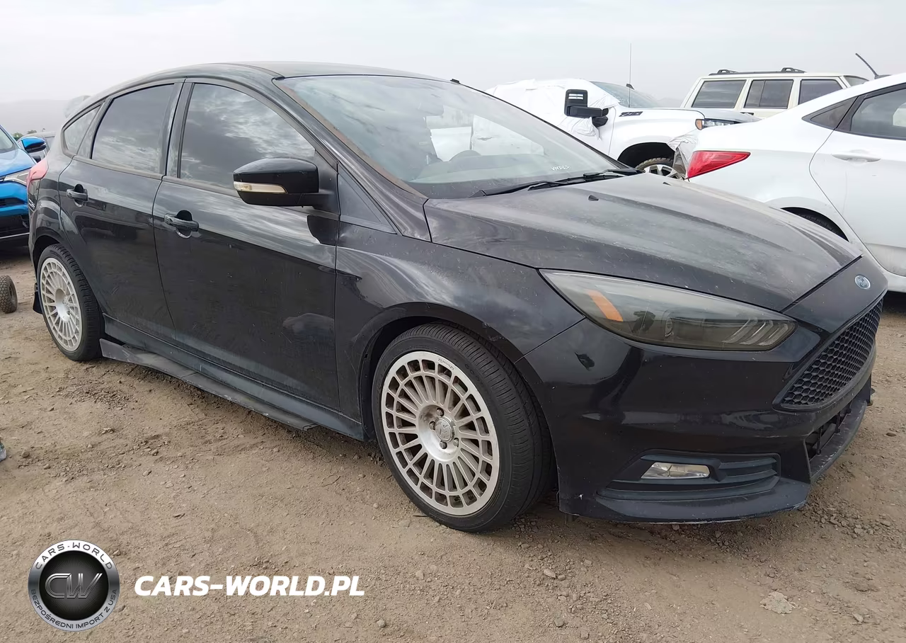 2016 Ford Focus St – zdjęcie 1 z 16