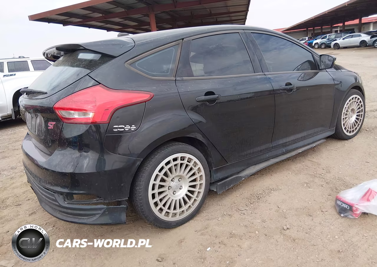 2016 Ford Focus St VIN:1FADP3L91GL309970 - 4