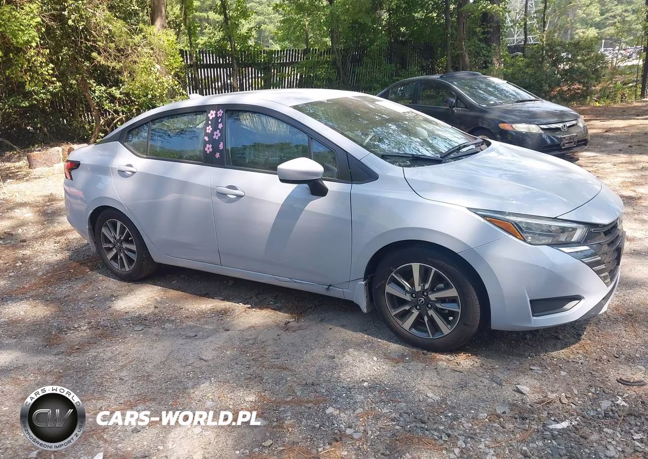 2025 Nissan Versa 1.6 Sv – zdjęcie 1 z 16