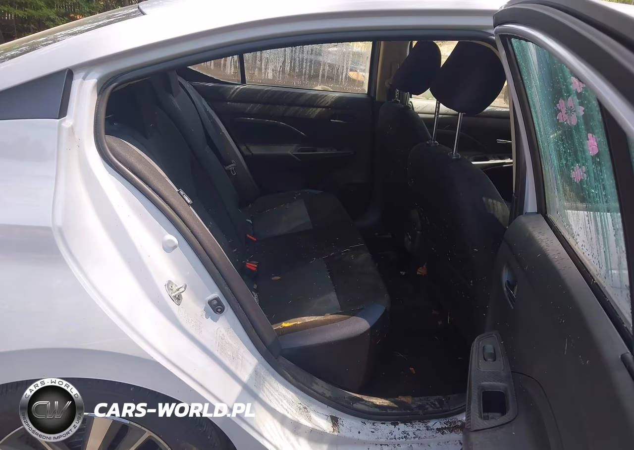 2025 Nissan Versa 1.6 Sv VIN:3N1CN8EV8SL881847 - 8