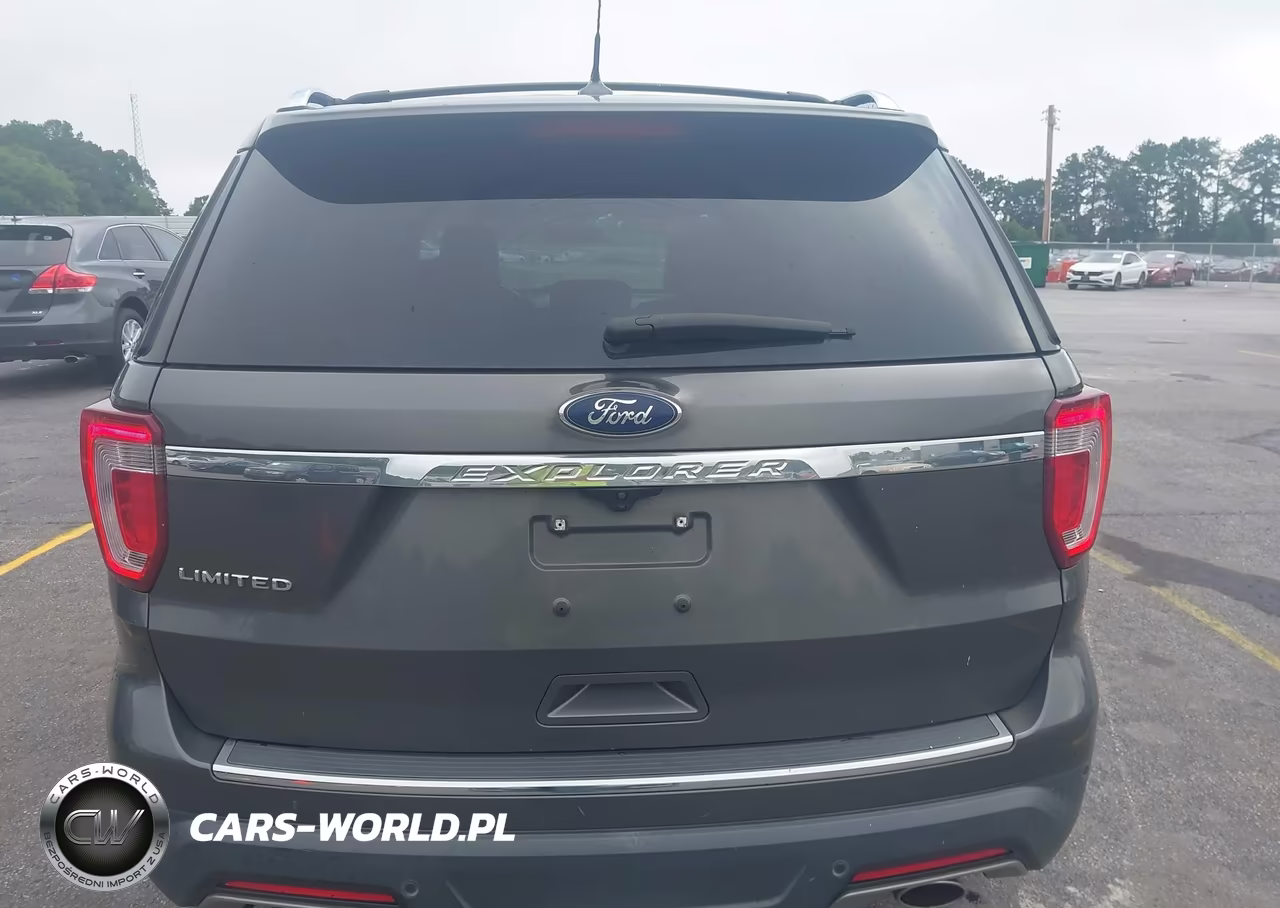 2018 Ford Explorer Limited VIN:1FM5K7F87JGB62525 - 16