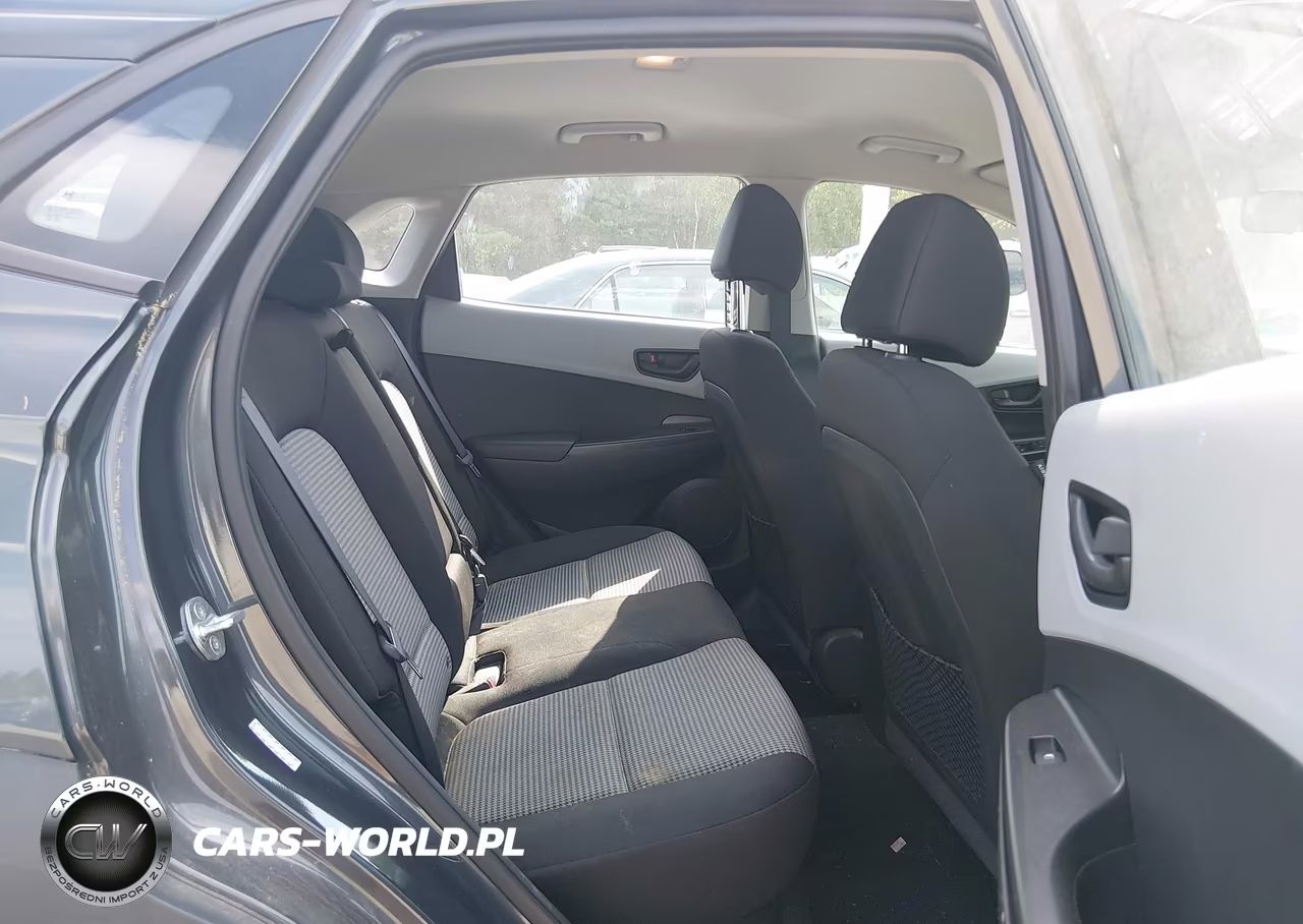 2018 Hyundai Kona Se VIN:KM8K1CAA8JU115594 - 8