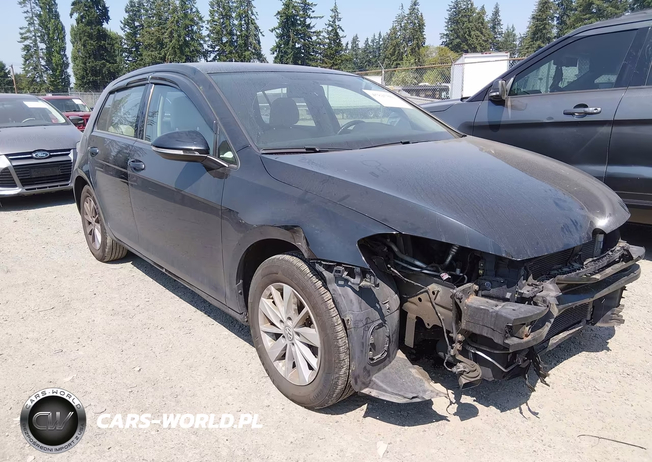 2017 Volkswagen Golf Tsi S 4-Door-Tsi Wolfsburg Edition 4-Door – zdjęcie 1 z 17