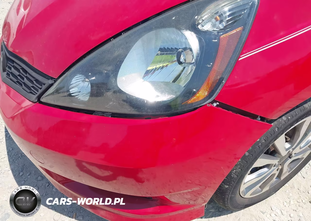 2013 Honda Fit Sport VIN:JHMGE8H51DC041447 - 20