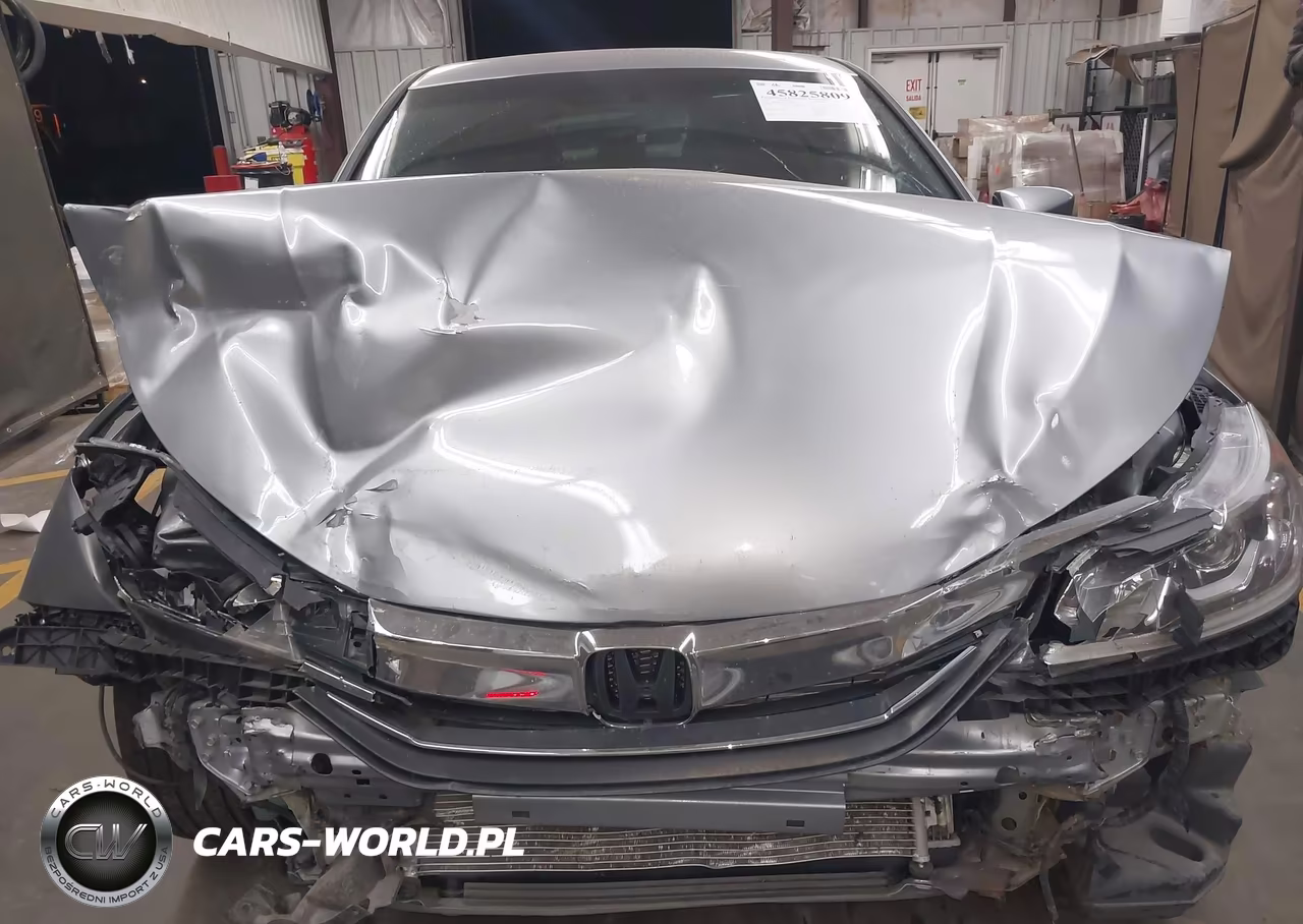 2017 Honda Accord Sport VIN:1HGCR2F5XHA145734 - 13