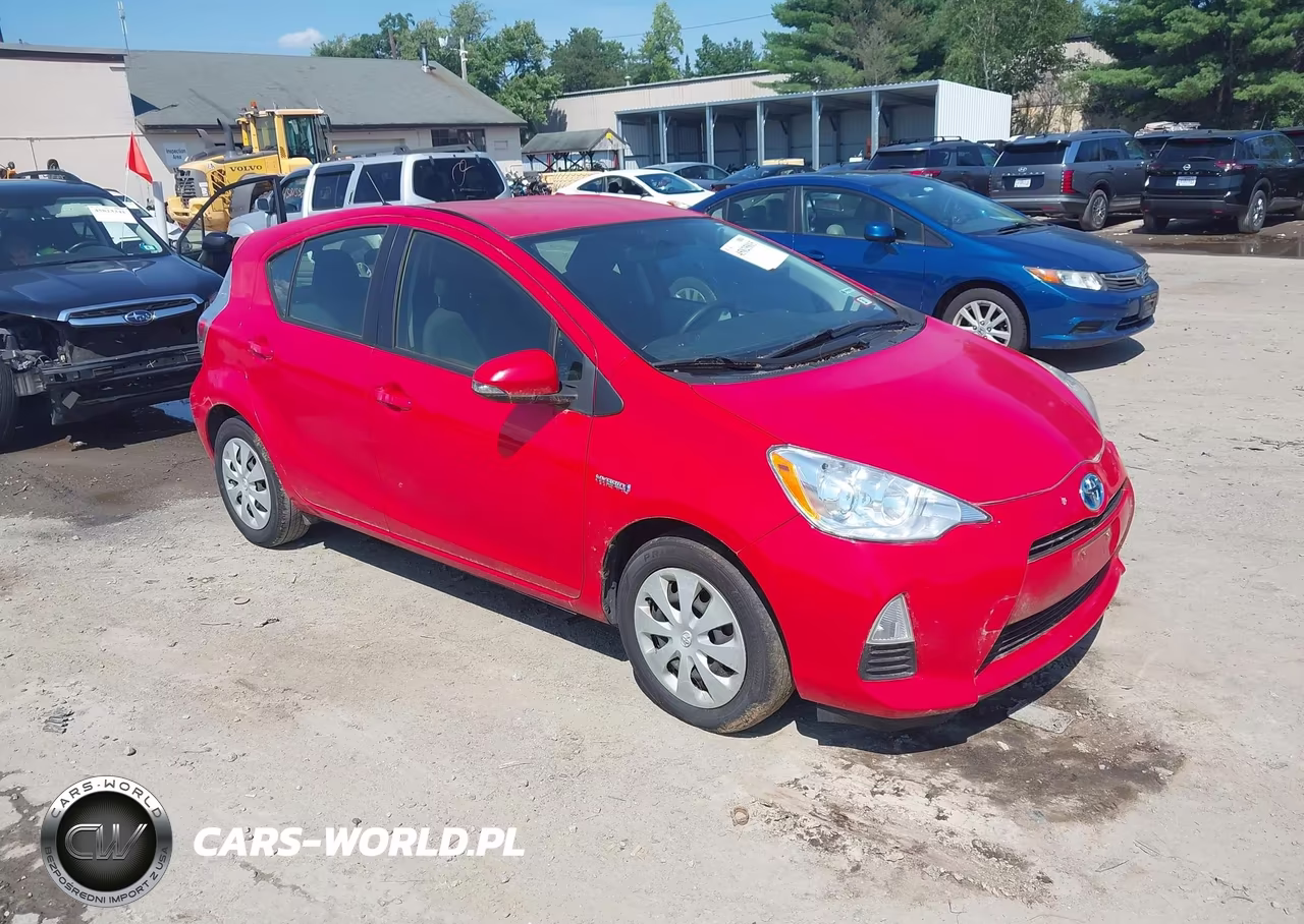 2014 Toyota Prius C Two