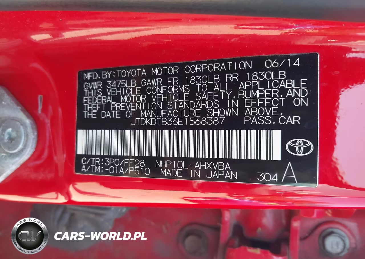 2014 Toyota Prius C Two VIN:JTDKDTB36E1568387 - 9