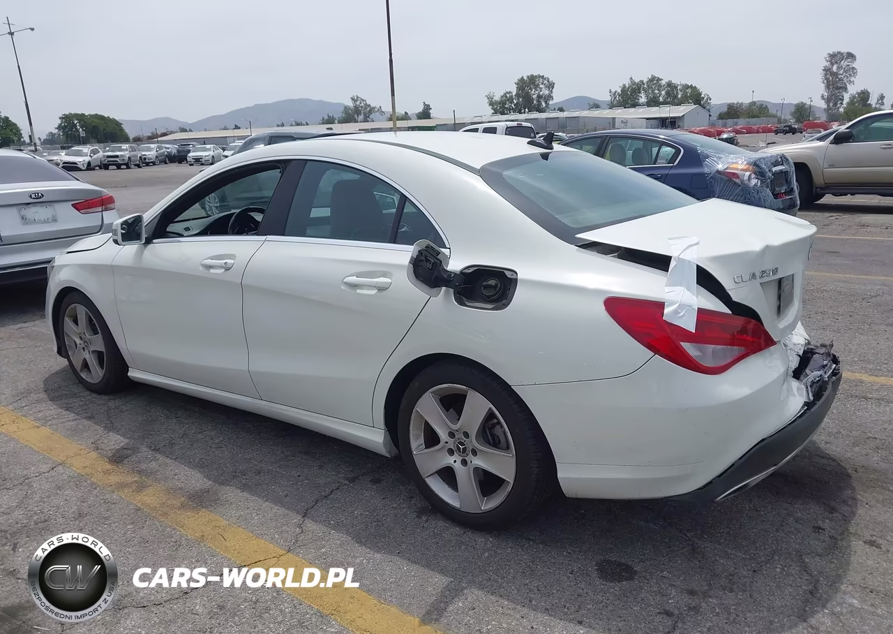 2018 Mercedes-Benz Cla 250 4Matic VIN:WDDSJ4GB0JN573916 - 3