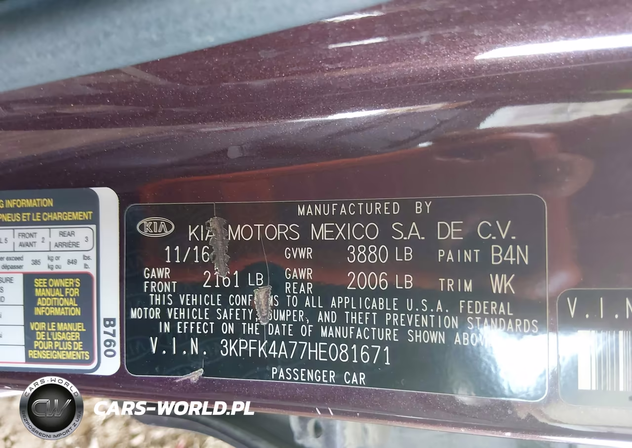 2017 Kia Forte Lx VIN:3KPFK4A77HE081671 - 9
