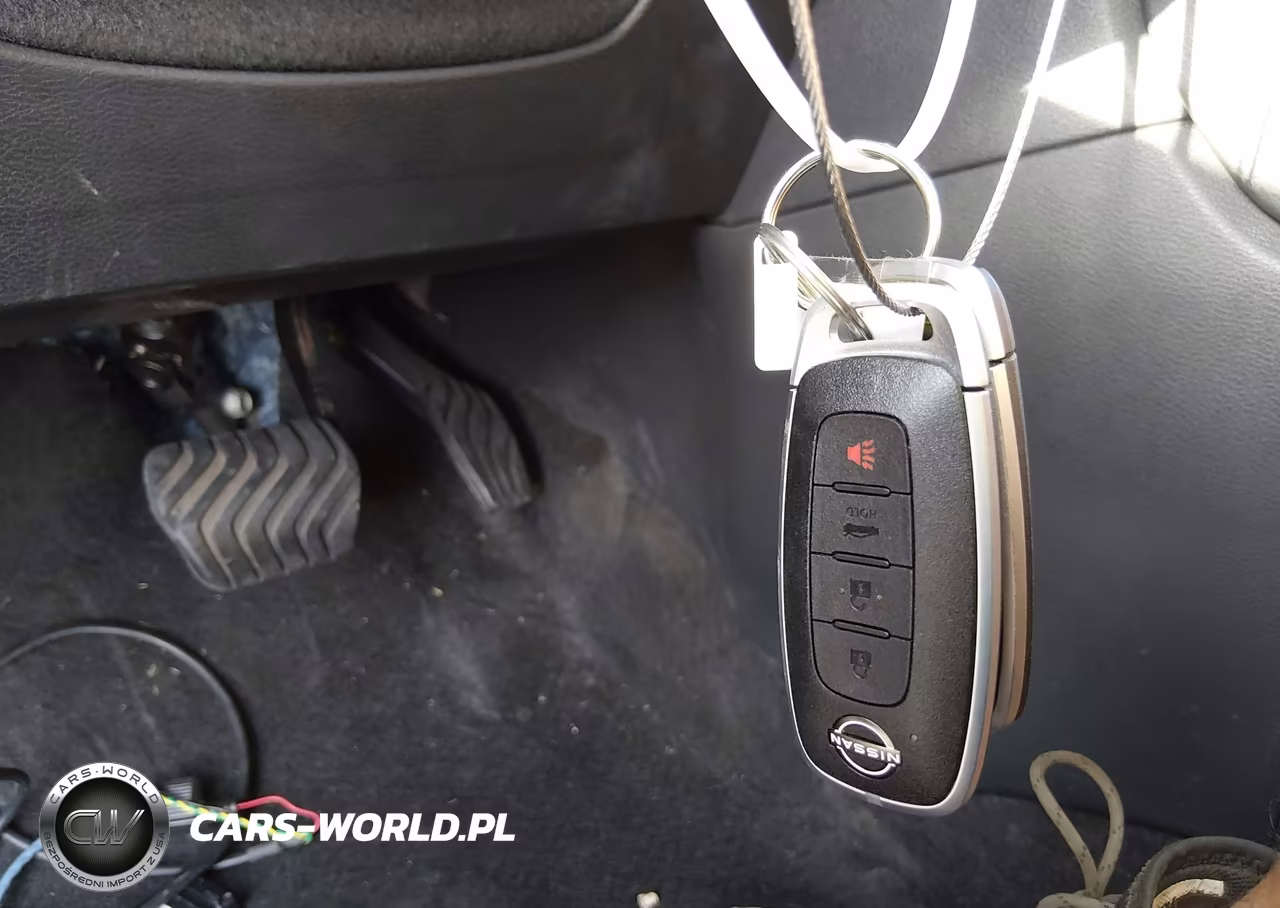 2025 Nissan Versa 1.6 Sv VIN:3N1CN8EV6SL880907 - 11
