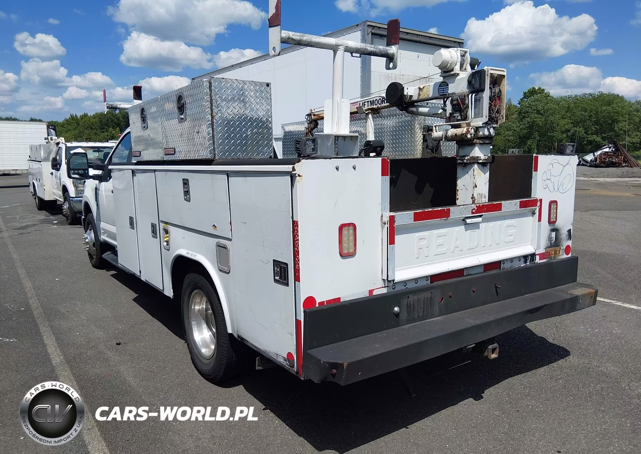 2017 Ford F-350 Chassis Xl VIN:1FDRF3G64HEE28634 - 3