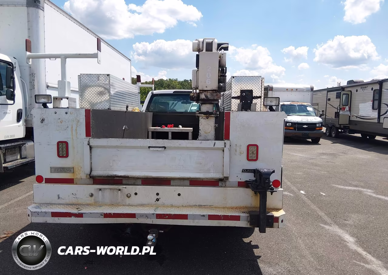 2019 Ford F-350 Chassis Xl VIN:1FDRF3G6XKEF58876 - 15