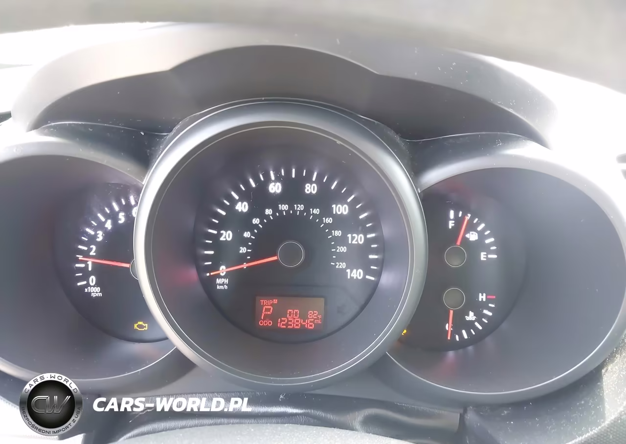 2013 Kia Soul VIN:KNDJT2A54D7487251 - 7