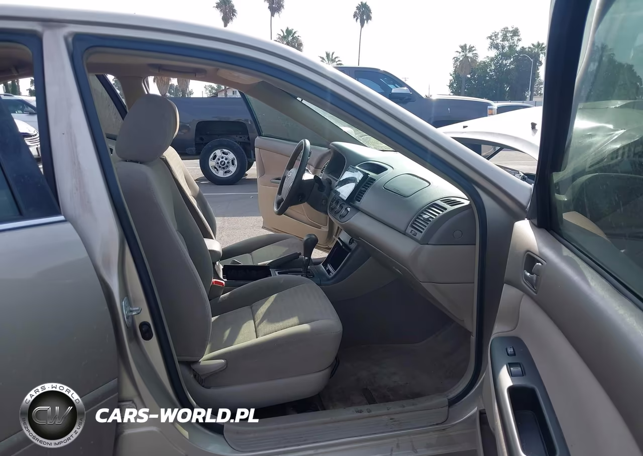 2005 Toyota Camry Le VIN:4T1BE32K95U508618 - 5