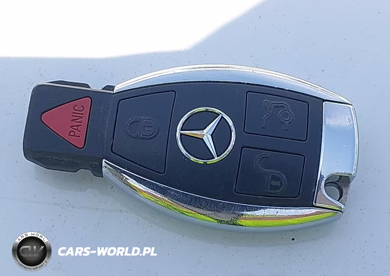 2013 Mercedes-Benz C 250 Sport VIN:WDDGF4HB1DR268265 - 11