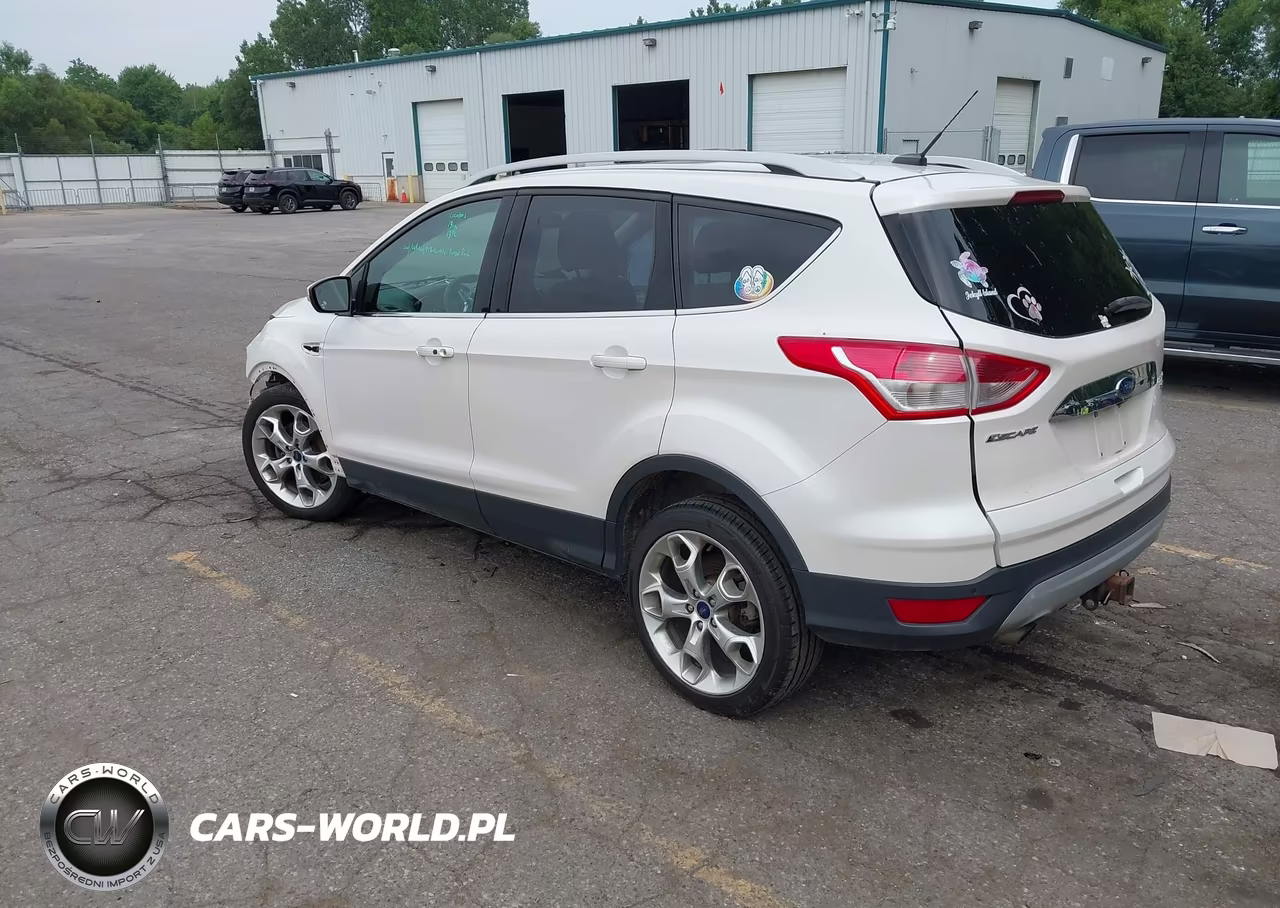 2016 Ford Escape Titanium VIN:1FMCU9J96GUB44220 - 3
