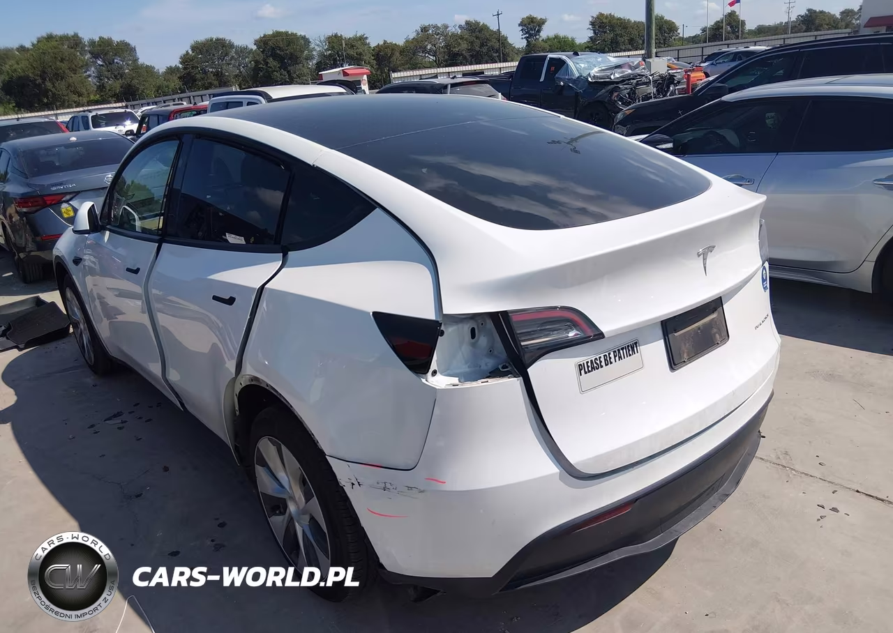 2023 Tesla Model Y Awd-Long Range Dual Motor All-Wheel Drive VIN:7SAYGDEE7PF815630 - 3