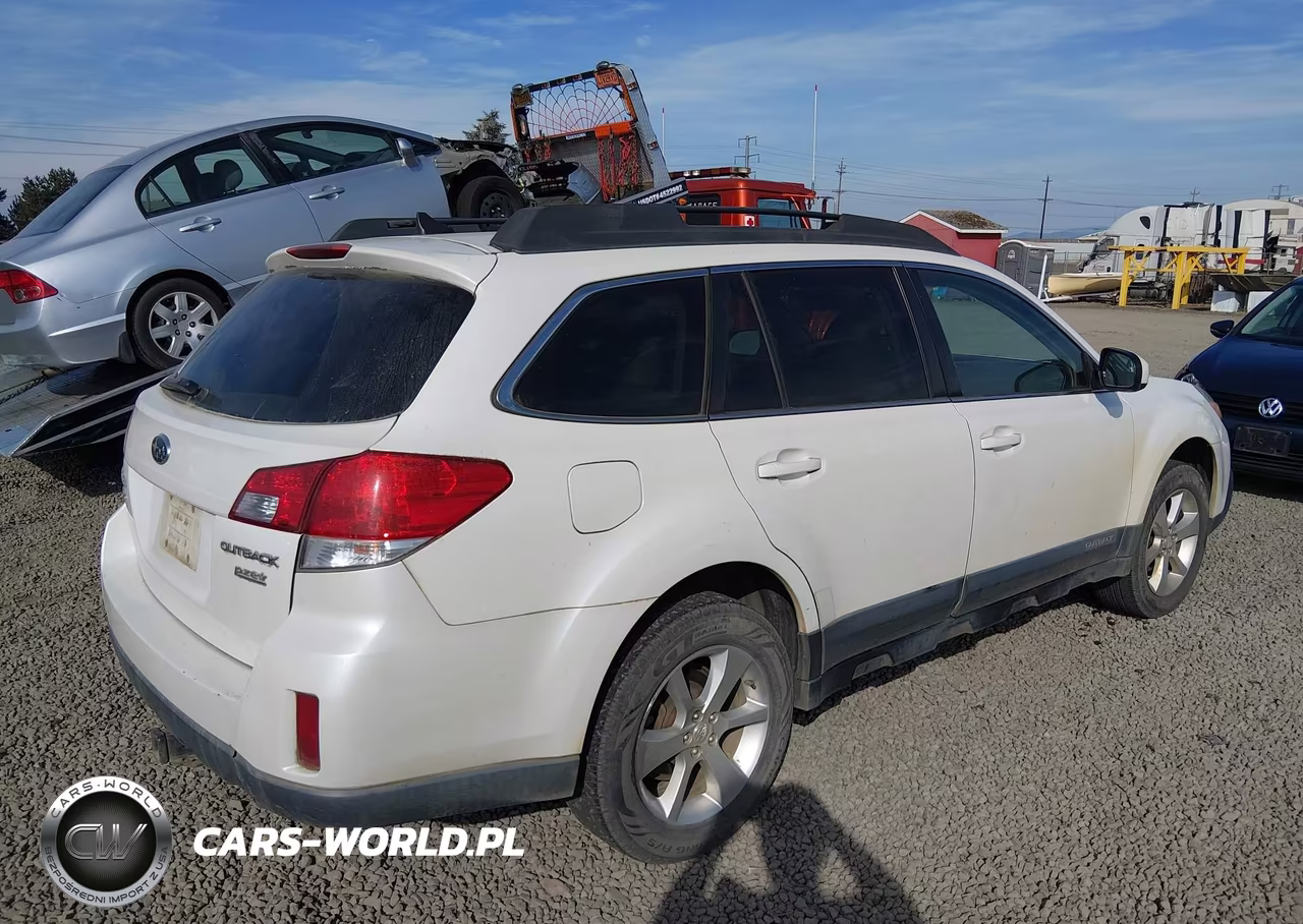 2013 Subaru Outback 2.5I Limited VIN:4S4BRBKC3D3312315 - 4