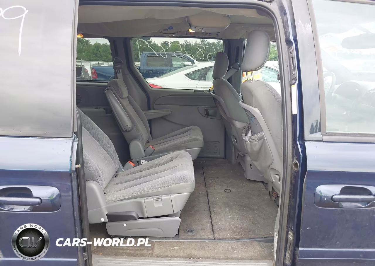 2005 Dodge Grand Caravan Sxt VIN:2D4GP44L35R100535 - 8