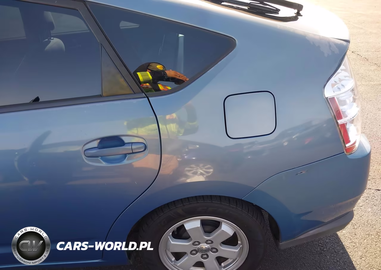 2007 Toyota Prius VIN:JTDKB20UX77678337 - 12