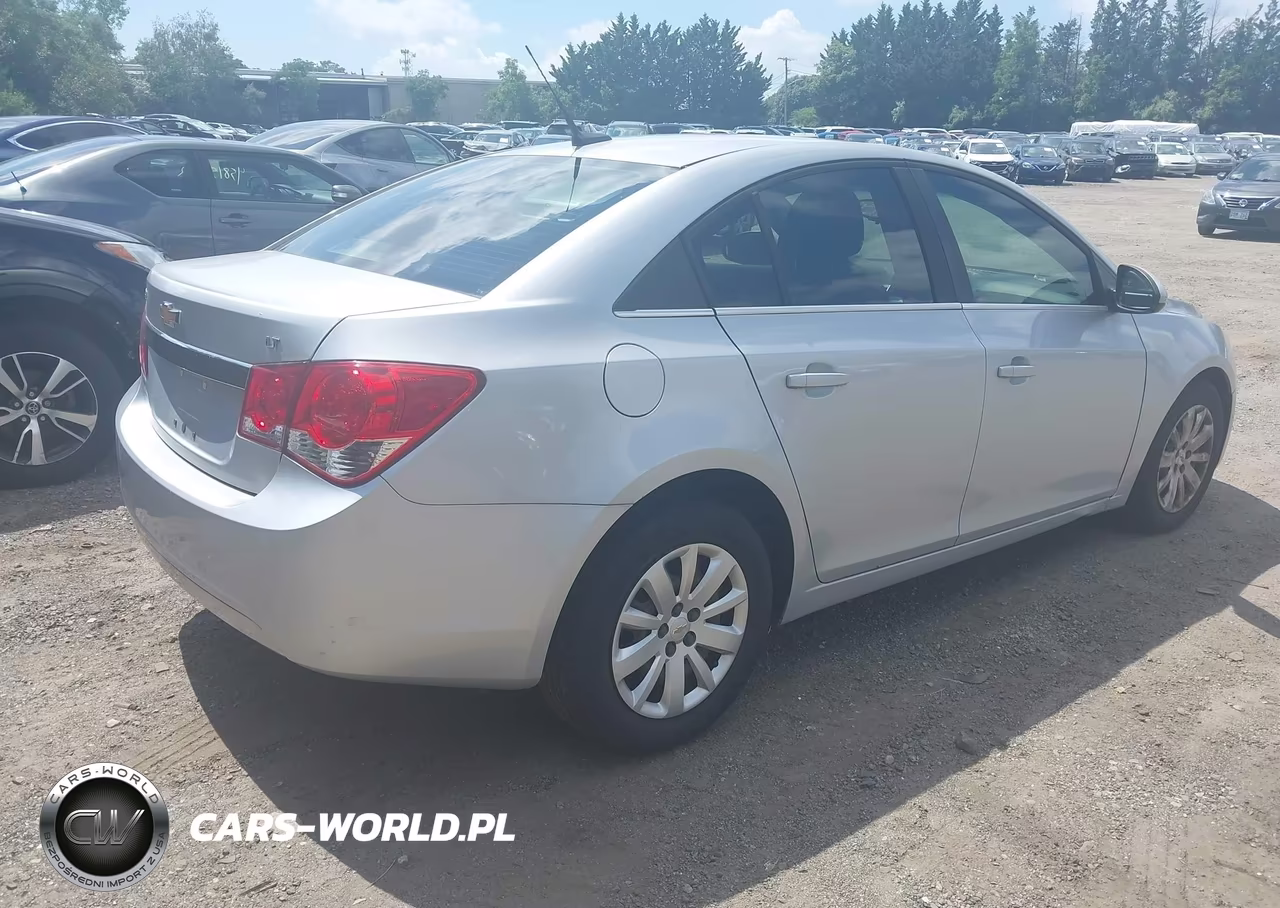 2011 Chevrolet Cruze 1Lt VIN:1G1PF5S92B7268752 - 4
