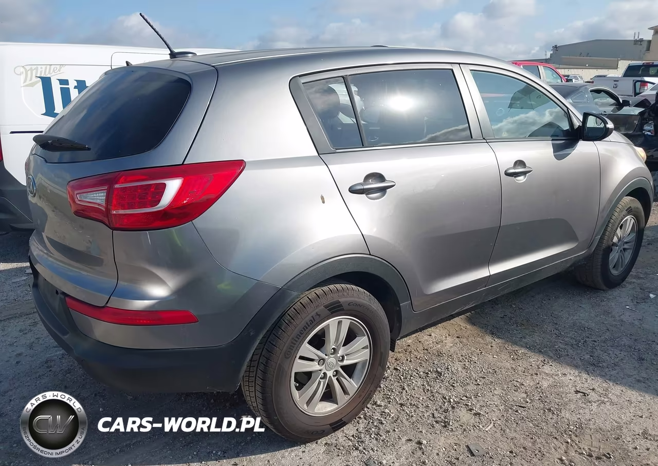 2011 Kia Sportage Lx VIN:KNDPB3A25B7067939 - 4