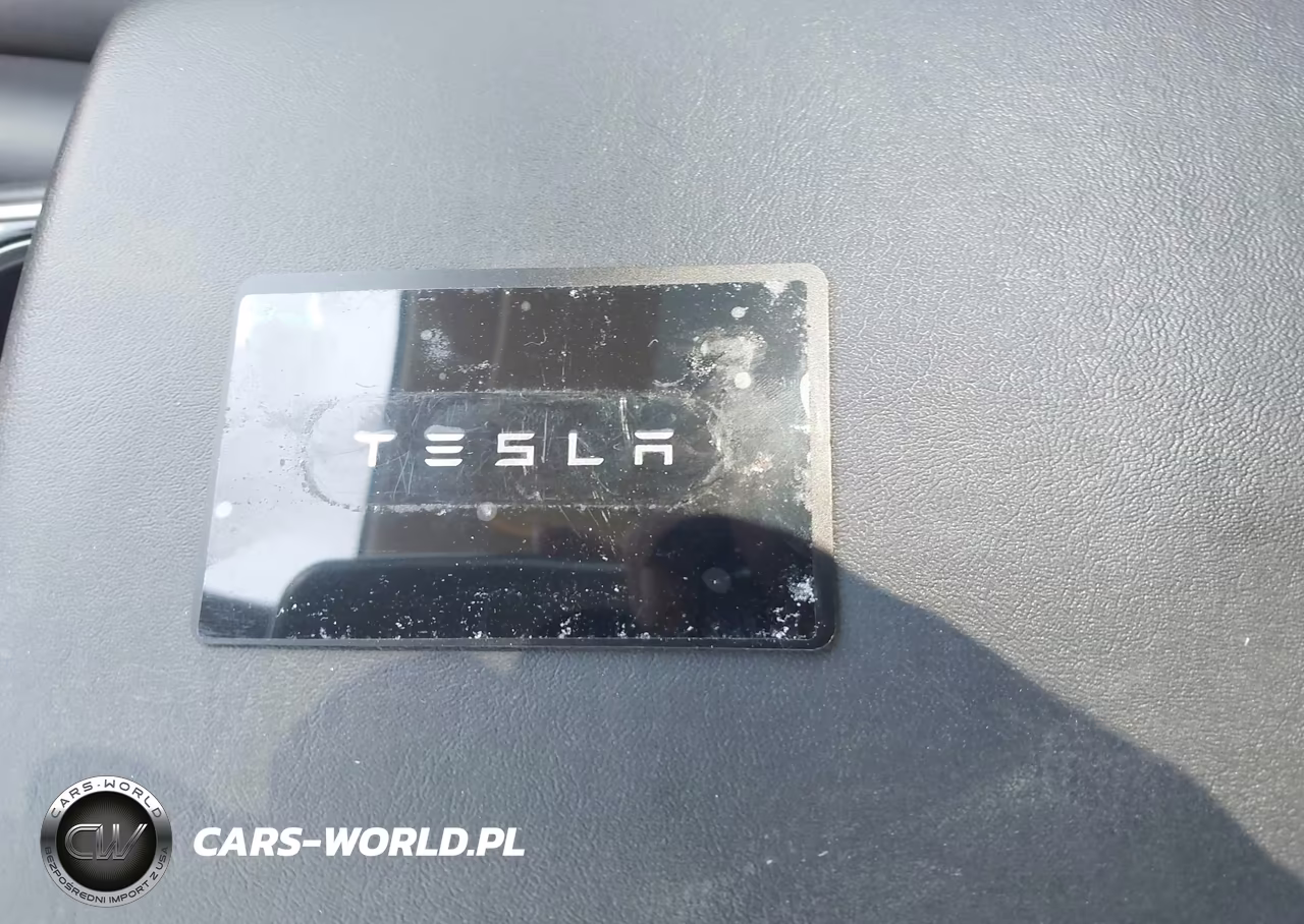 2018 Tesla Model 3 Long Range-Mid Range VIN:5YJ3E1EA6JF012565 - 11