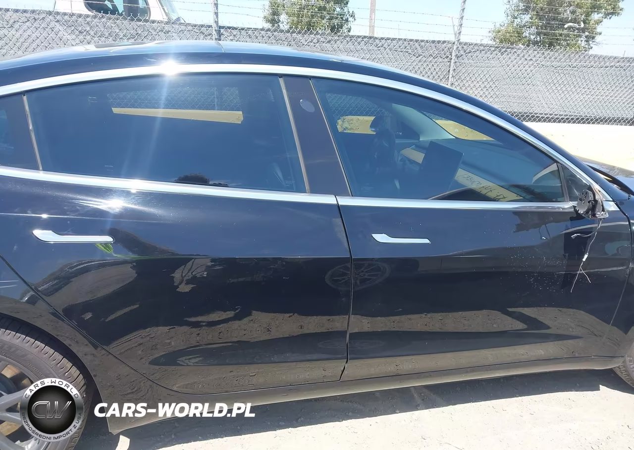 2018 Tesla Model 3 Long Range-Mid Range VIN:5YJ3E1EA6JF012565 - 14