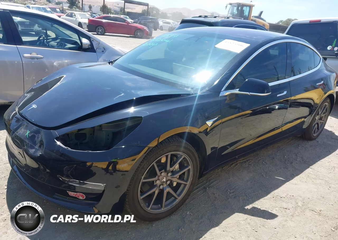 2018 Tesla Model 3 Long Range-Mid Range VIN:5YJ3E1EA6JF012565 - 2