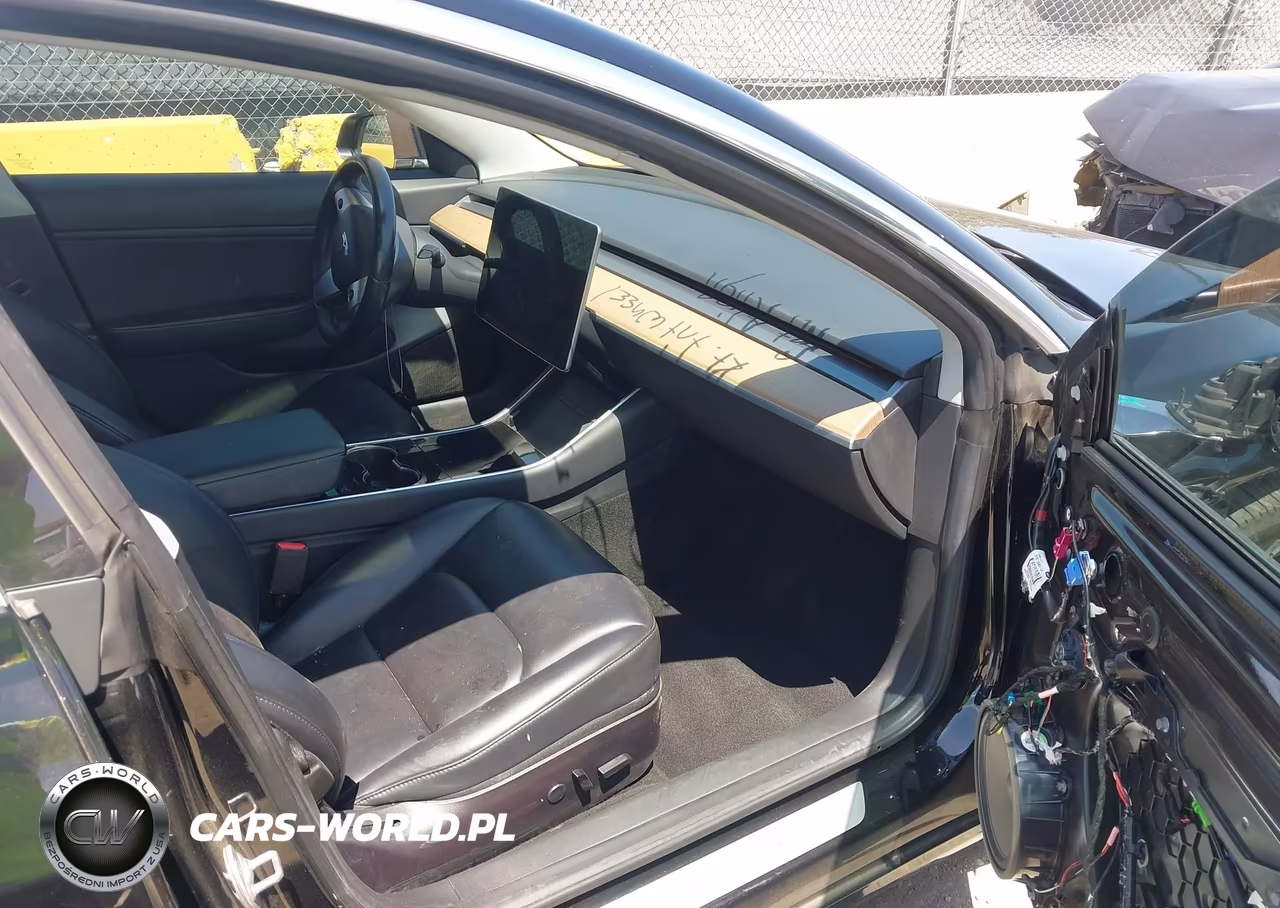2018 Tesla Model 3 Long Range-Mid Range VIN:5YJ3E1EA6JF012565 - 5