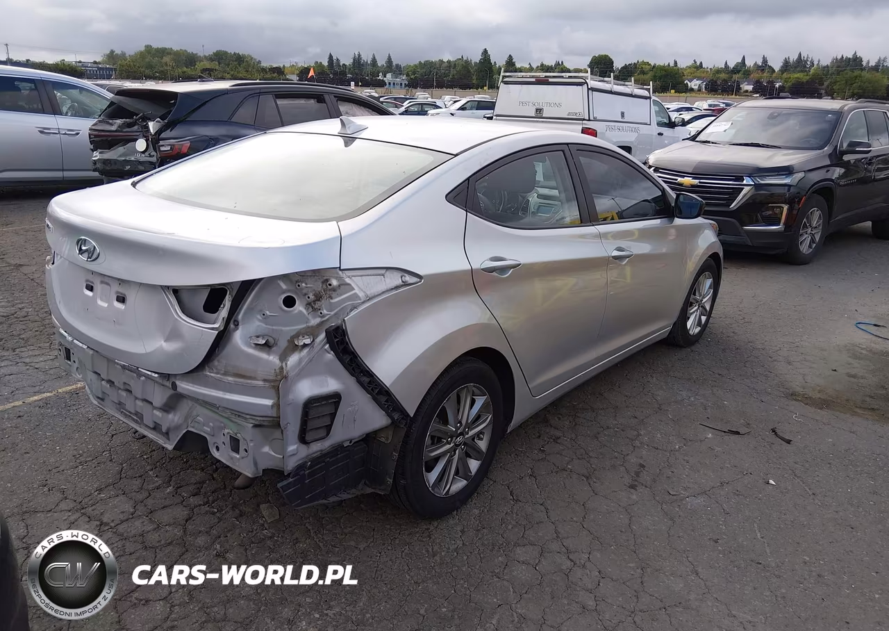 2015 Hyundai Elantra Se VIN:KMHDH4AE3FU326884 - 4