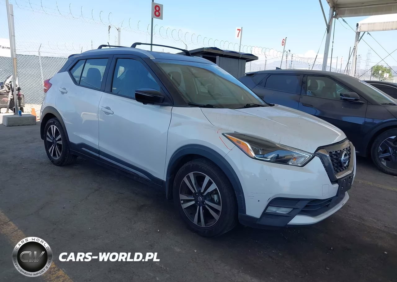2020 Nissan Kicks Sr Xtronic Cvt