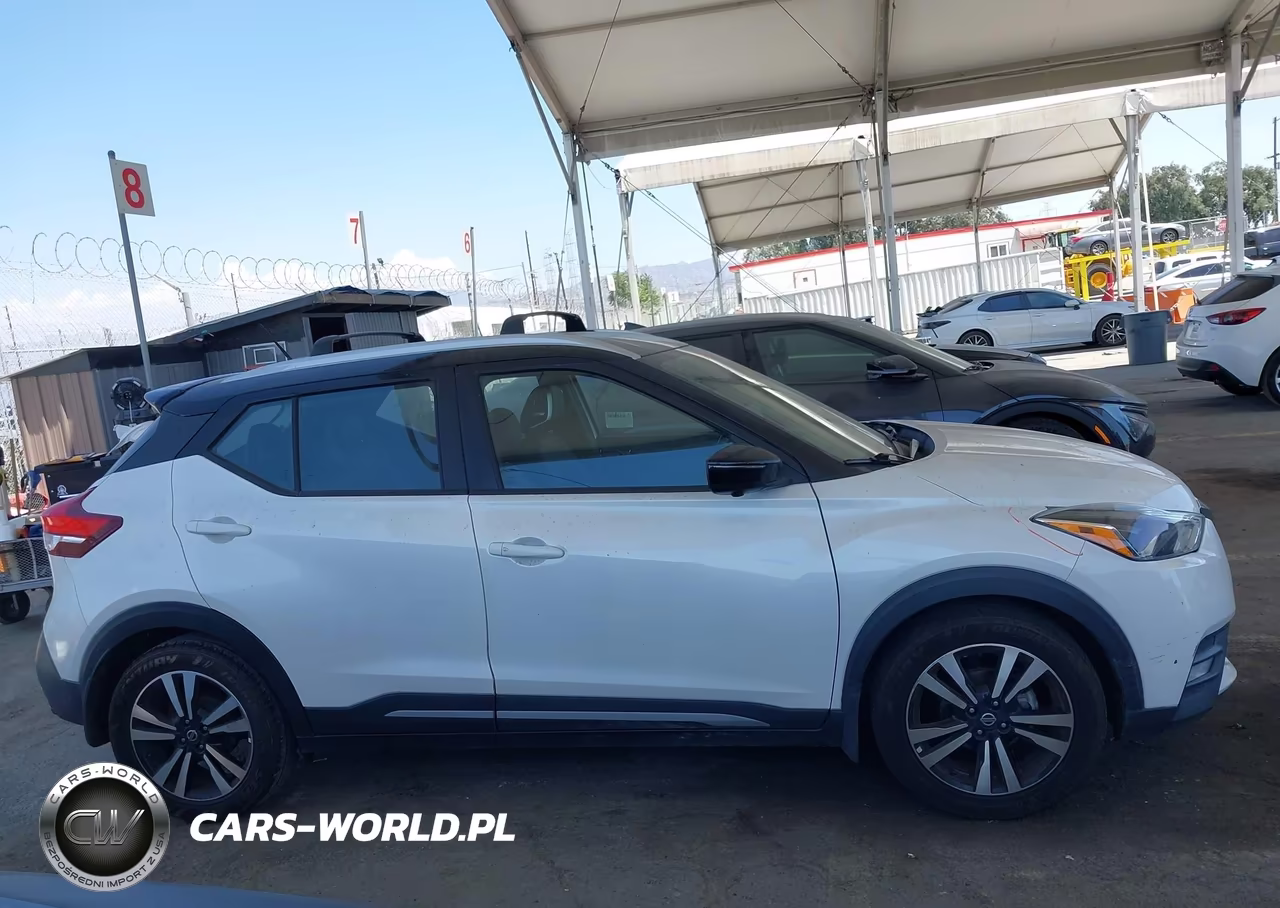 2020 Nissan Kicks Sr Xtronic Cvt VIN:3N1CP5DV4LL552171 - 13