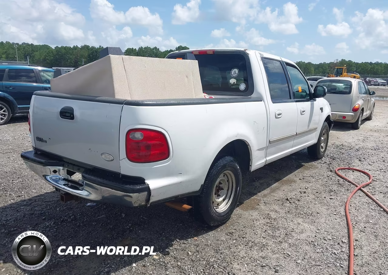 2001 Ford F-150 Harley-Davidson Edition-King Ranch Edition-Lariat-Xlt VIN:1FTRW07L61KF37869 - 4