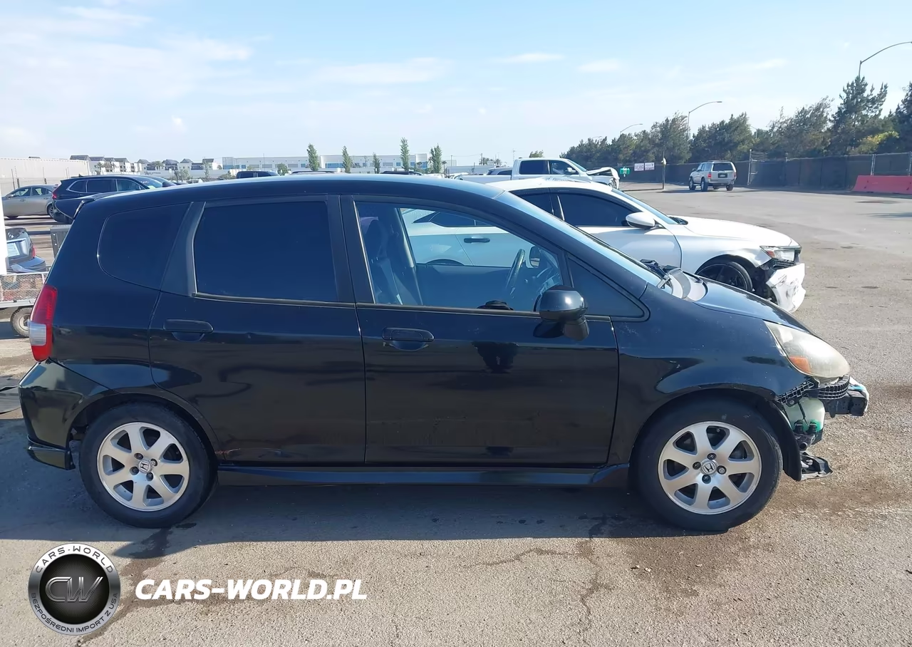 2007 Honda Fit Sport VIN:JHMGD38647S052287 - 14