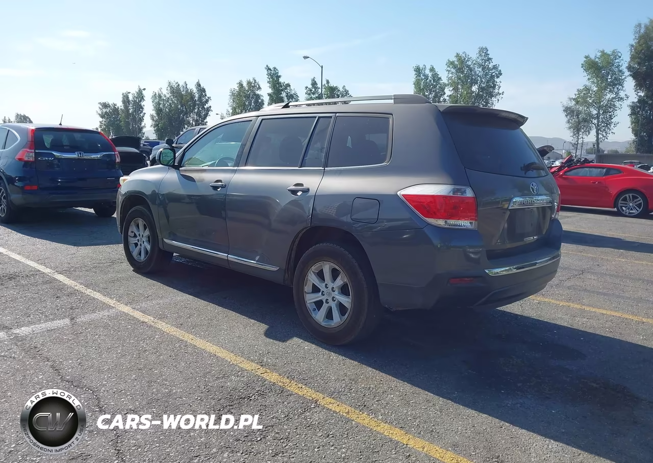 2012 Toyota Highlander Base V6 VIN:5TDZK3EHXCS056904 - 3