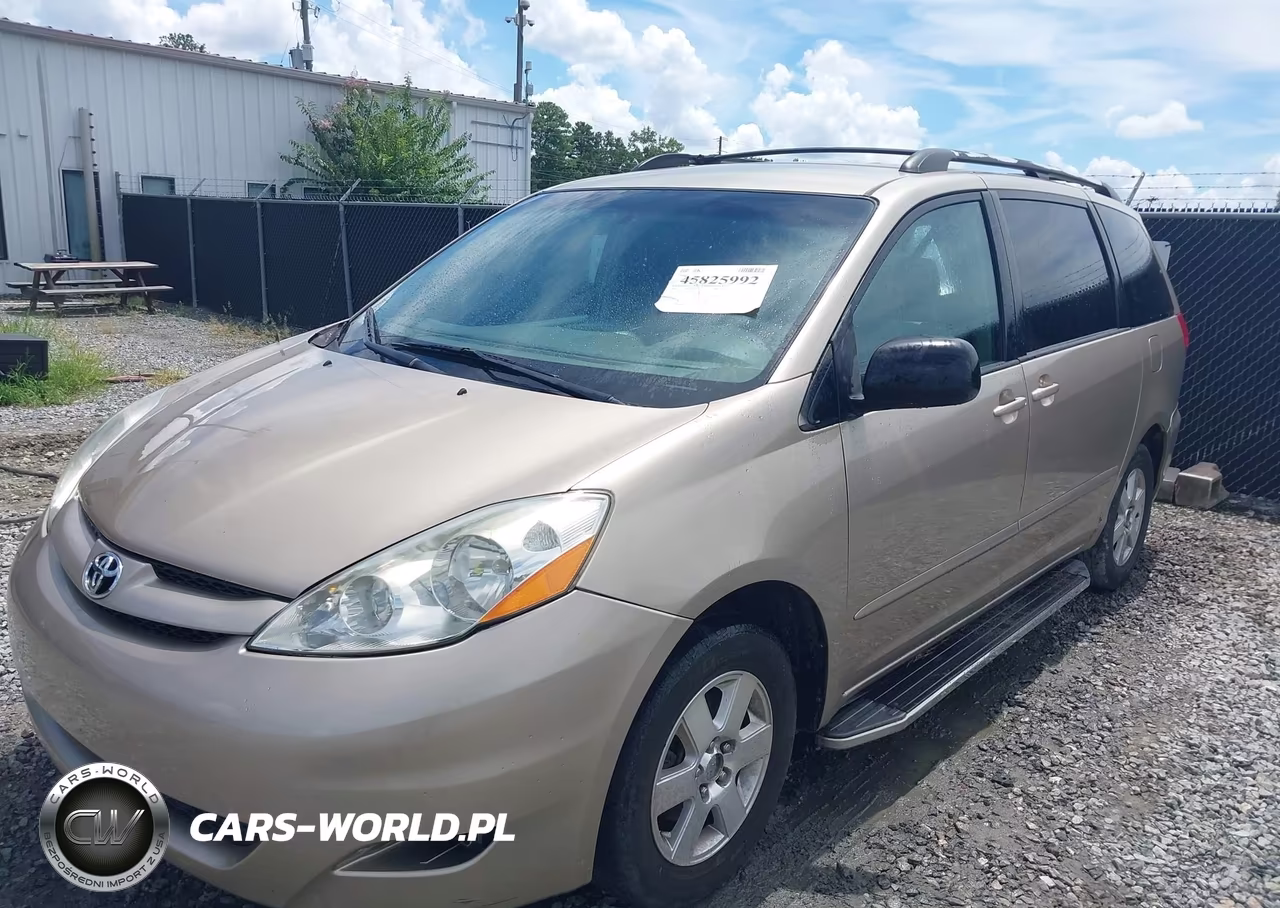 2009 Toyota Sienna Le VIN:5TDZK23C19S266138 - 2