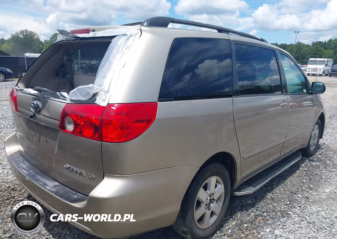 2009 Toyota Sienna Le VIN:5TDZK23C19S266138 - 4