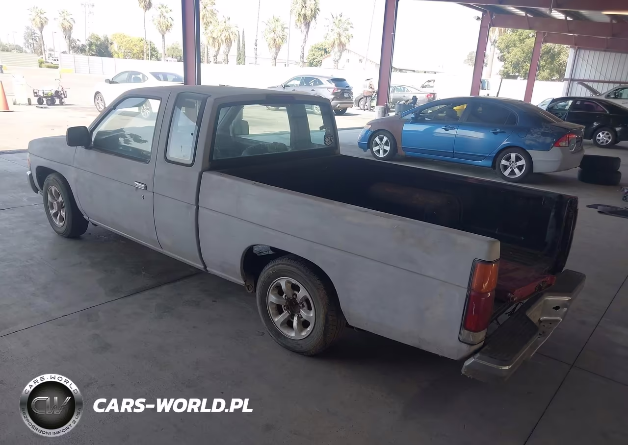 1996 Nissan Truck King Cab Se-King Cab Xe VIN:1N6SD16S7TC381633 - 3