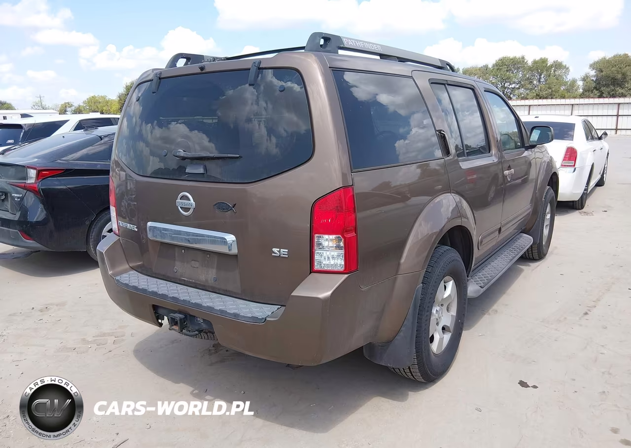 2005 Nissan Pathfinder Se VIN:5N1AR18U15C718701 - 4