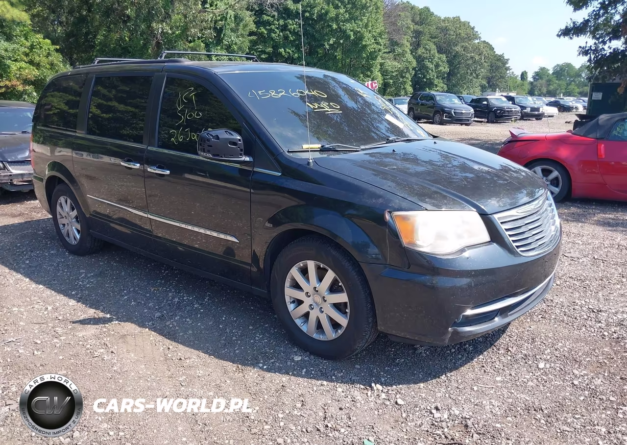 2012 Chrysler Town & Country Touring-L – zdjęcie 1 z 10