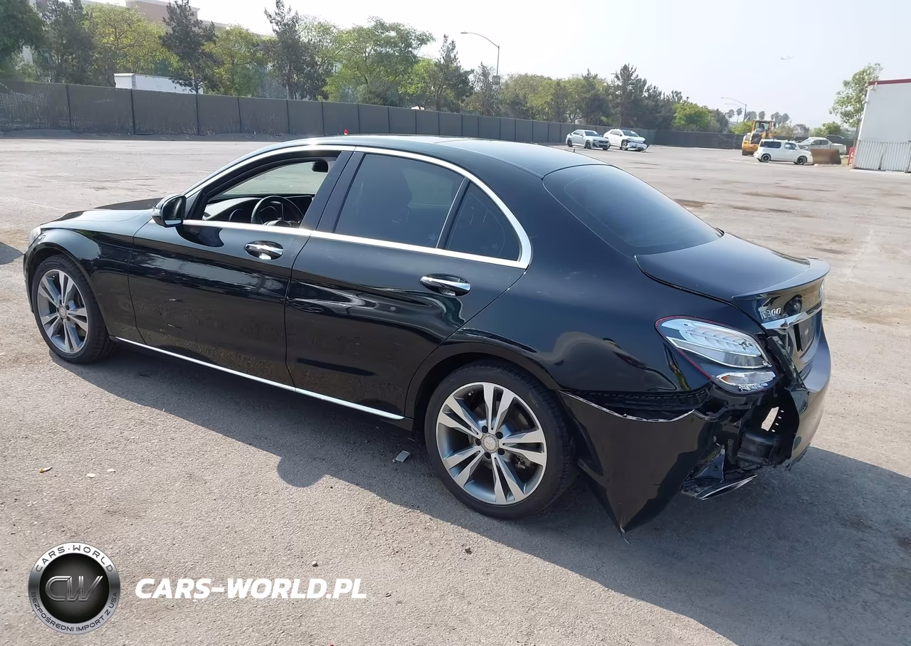 2016 Mercedes-Benz C 300 VIN:55SWF4JB0GU119919 - 3