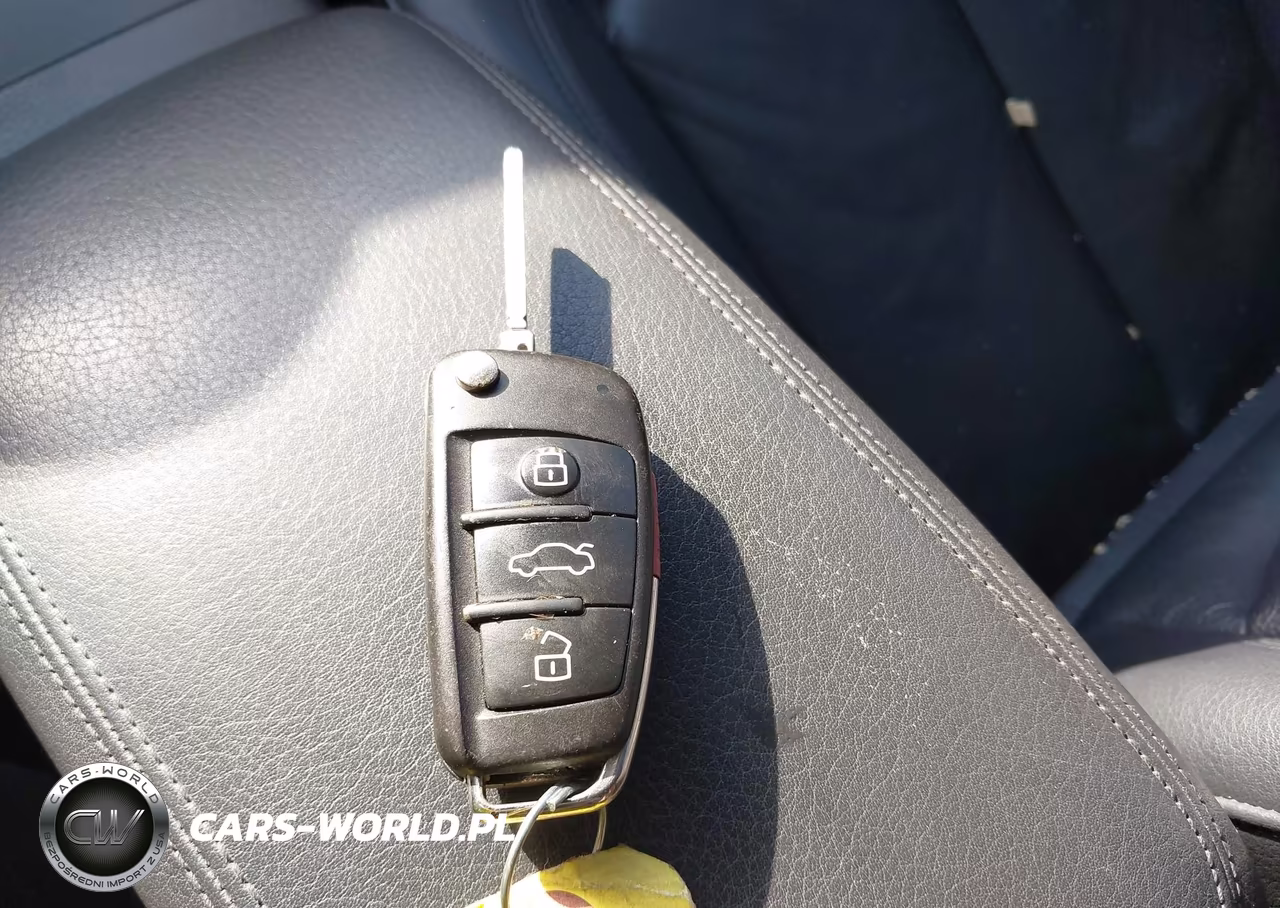 2015 Audi A3 2.0T Premium VIN:WAUBFGFF5F1127984 - 11