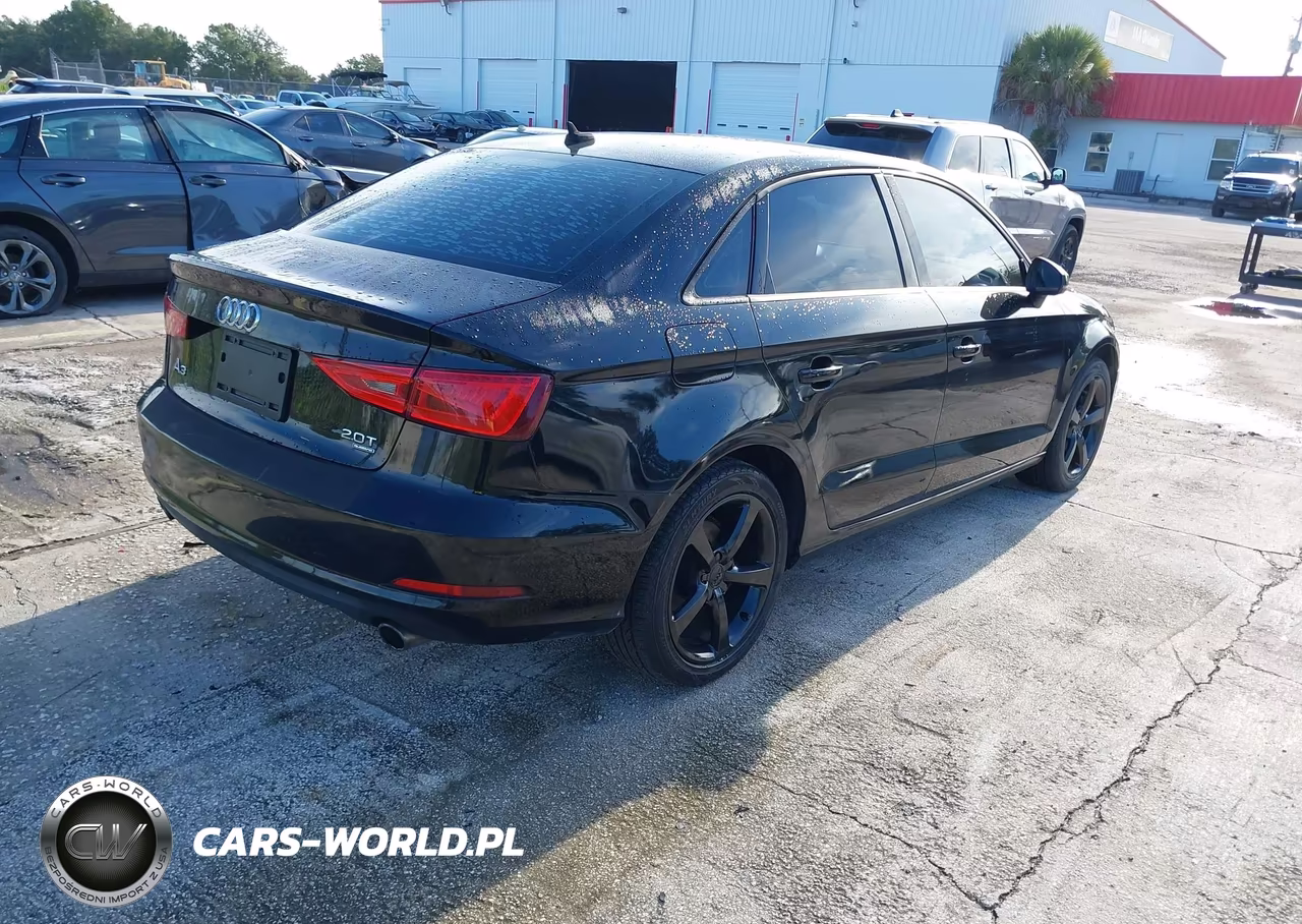2015 Audi A3 2.0T Premium VIN:WAUBFGFF5F1127984 - 4