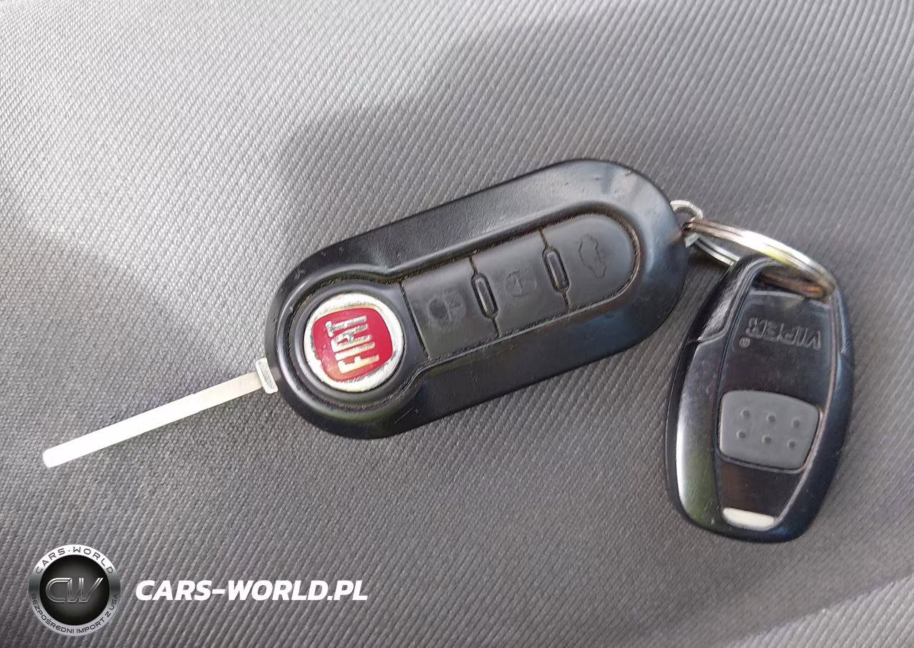 2013 Fiat 500 Pop VIN:3C3CFFAR0DT546001 - 11