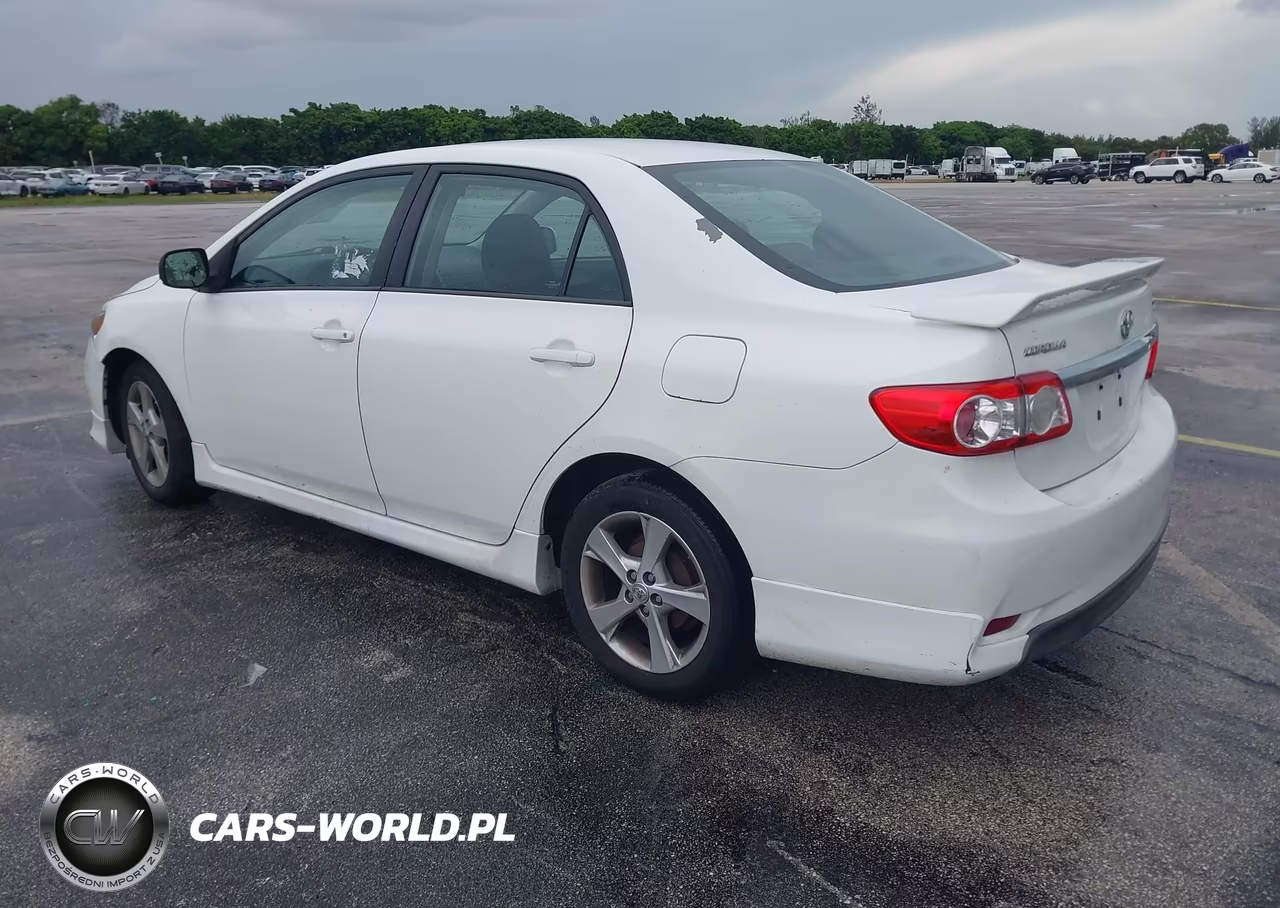 2012 Toyota Corolla S VIN:5YFBU4EE4CP061144 - 3