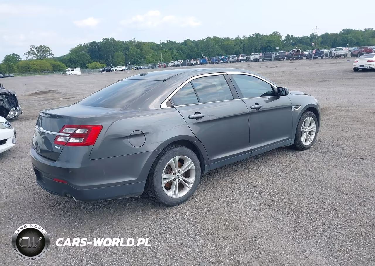 2016 Ford Taurus Sel VIN:1FAHP2E80GG142557 - 4