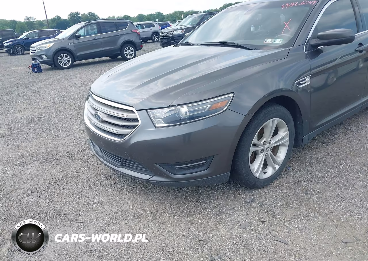 2016 Ford Taurus Sel VIN:1FAHP2E80GG142557 - 6
